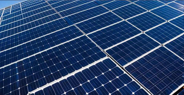 Prix assurance photovoltaïque : maîtrisez votre budget sécurité